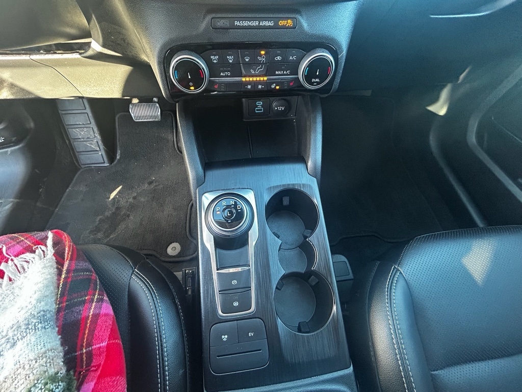 Ford Escape Plug-in Hybrid SEL 2022