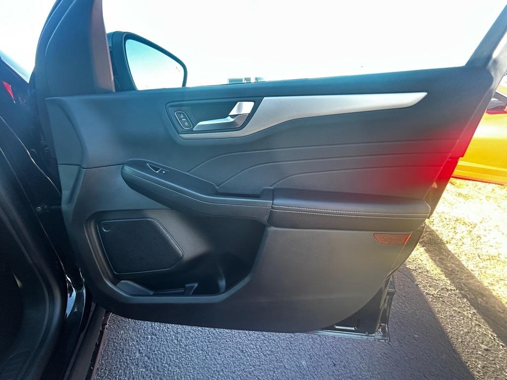 Ford Escape Plug-in Hybrid SEL 2022