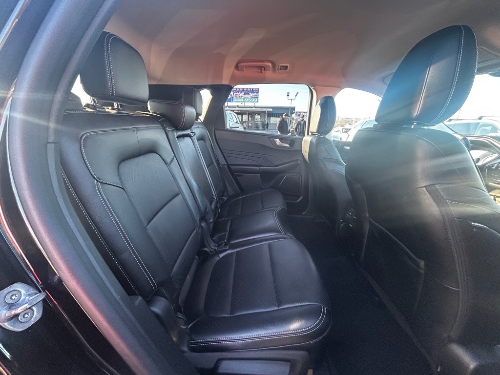 Ford Escape Plug-in Hybrid SEL 2022