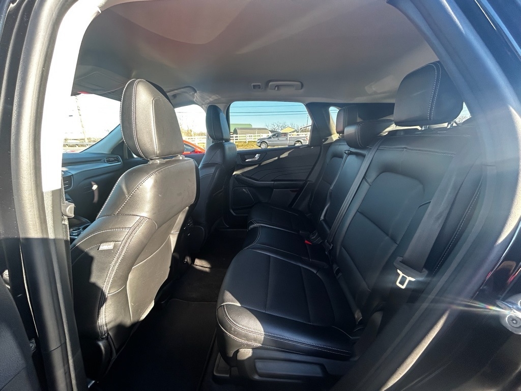 Ford Escape Plug-in Hybrid SEL 2022