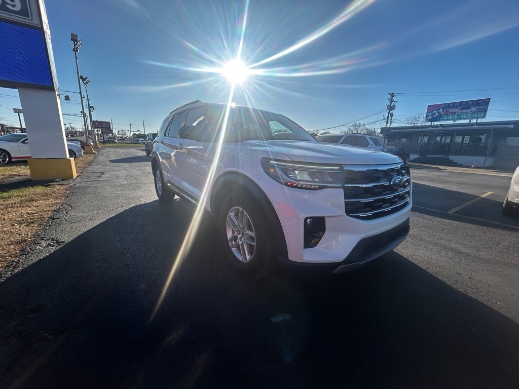 Ford Explorer Active 2025