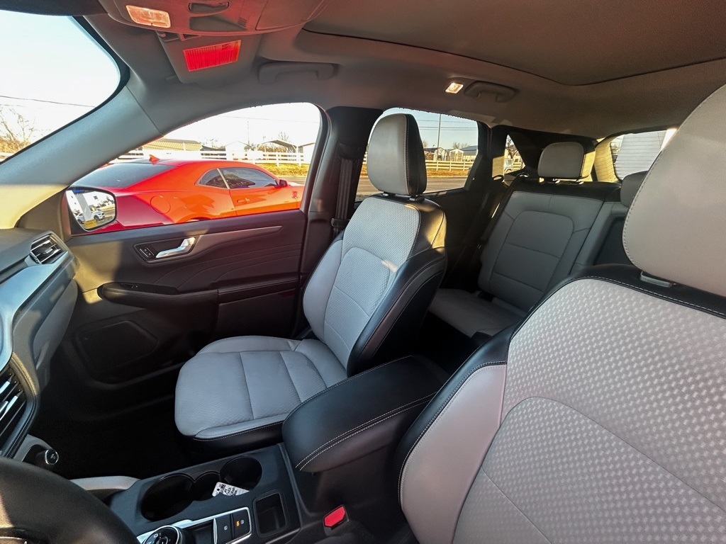 Ford Escape Plug-in Hybrid Base 2024