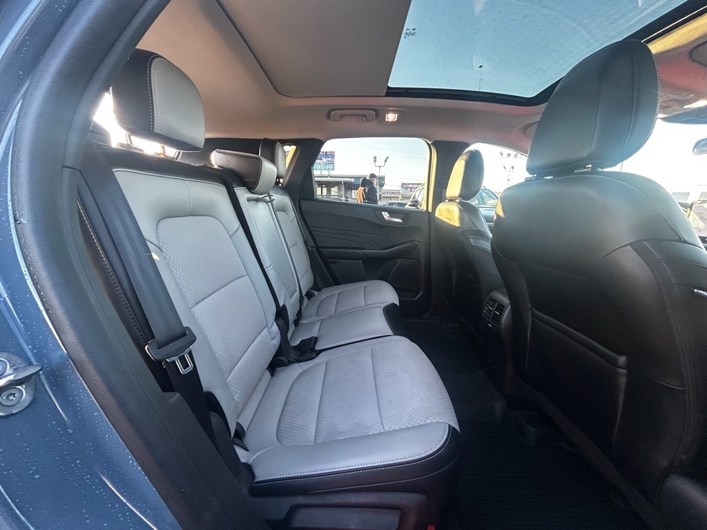 Ford Escape Plug-in Hybrid Base 2024