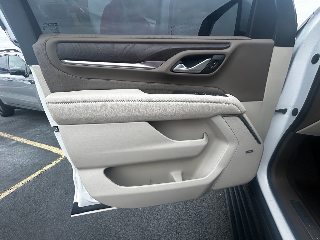 GMC Yukon XL Denali 4WD 2022