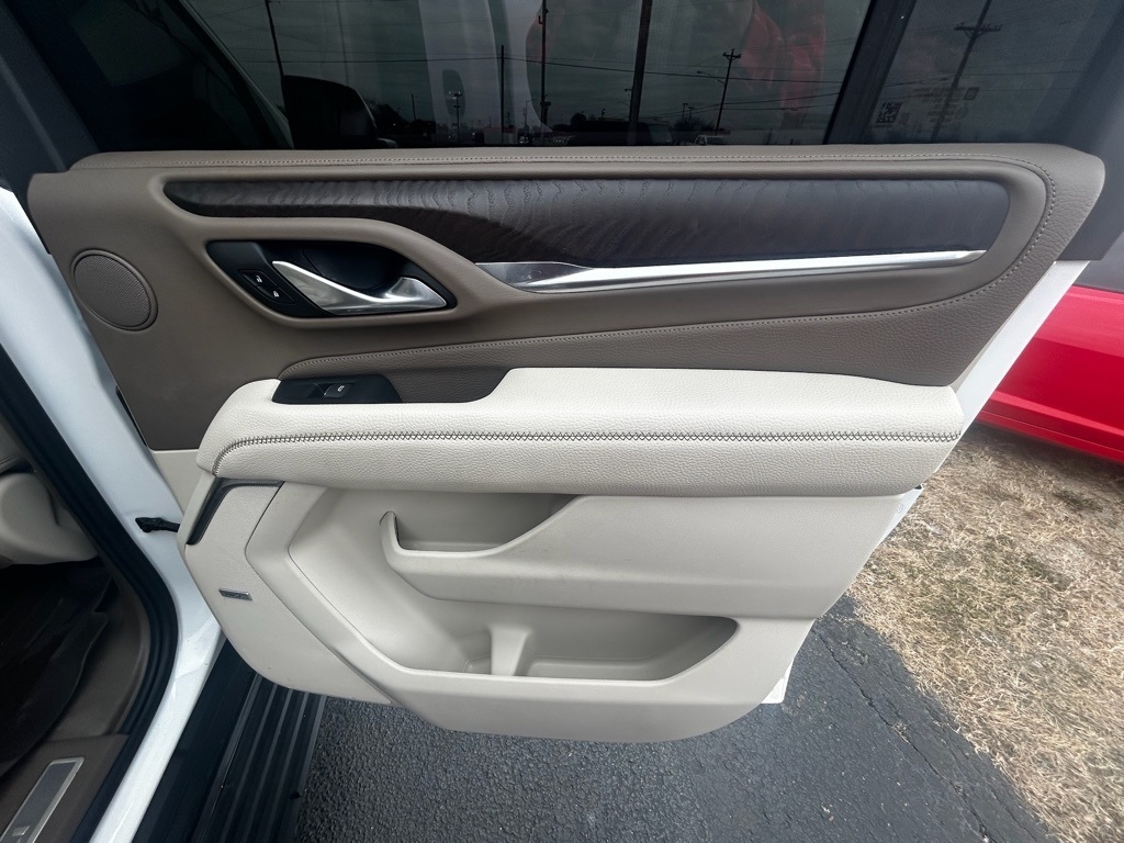 GMC Yukon XL Denali 4WD 2022