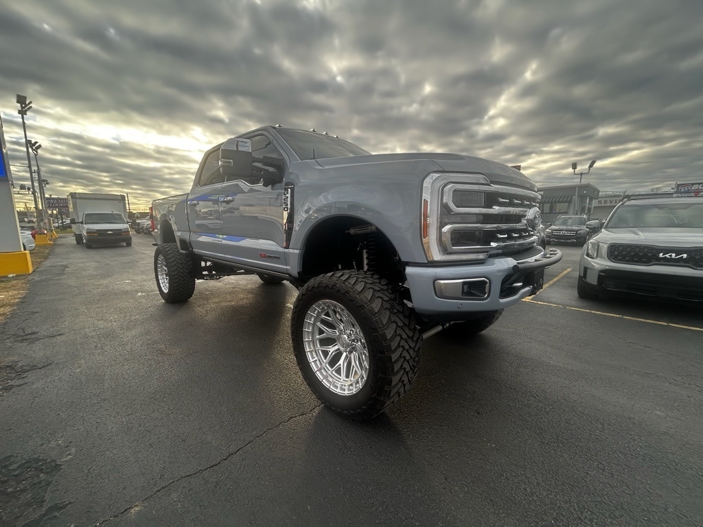 2024 Ford F-250 SD Platinum Crew Cab 4WD