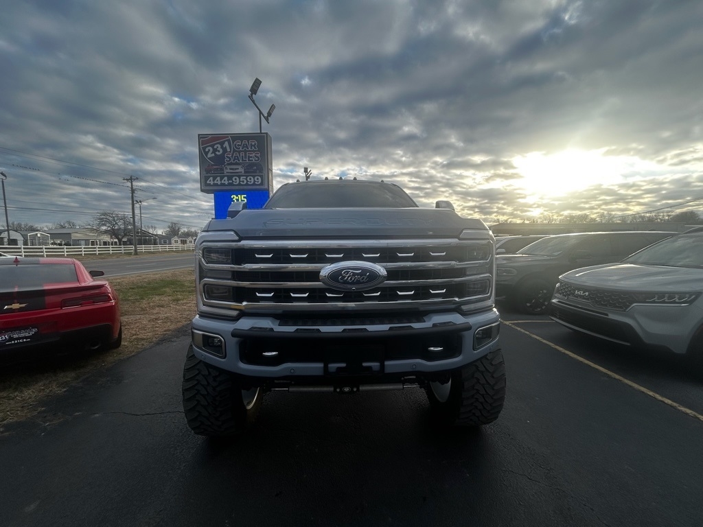 Ford F-250 SD Platinum Crew Cab 4WD 2024