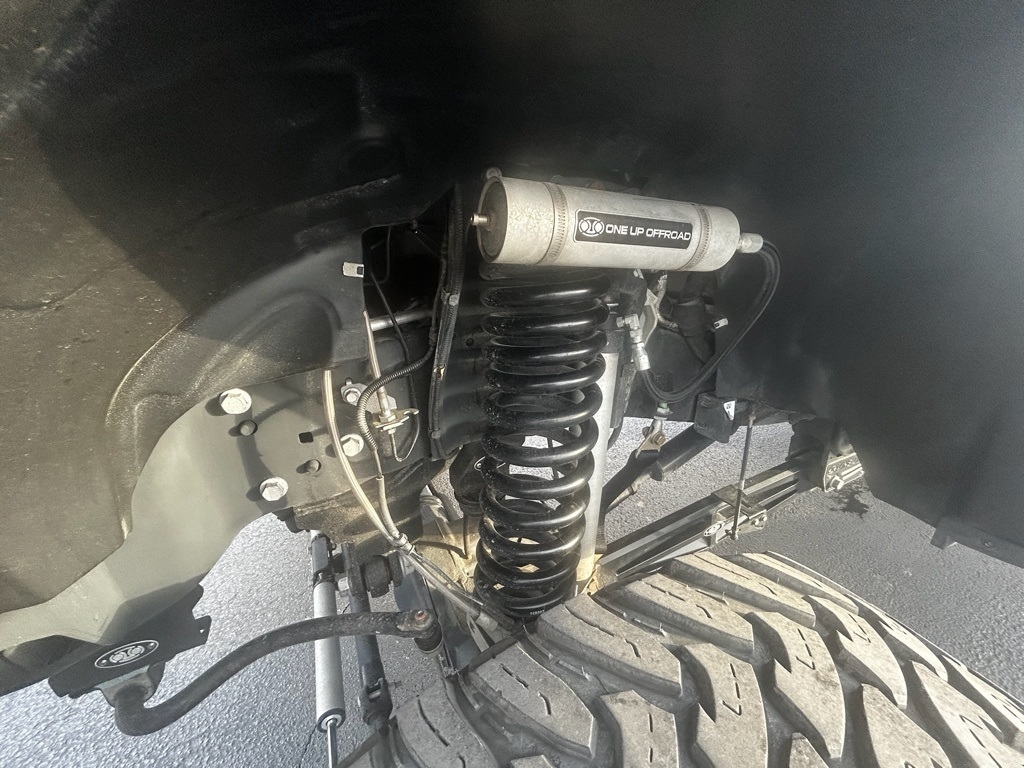 Ford F-250 SD Platinum Crew Cab 4WD 2024