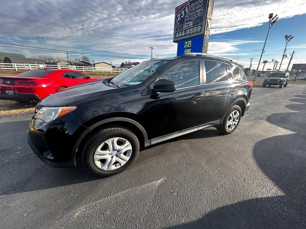 Toyota RAV4 LE FWD 2015