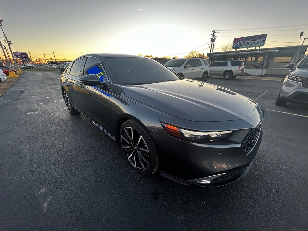 Honda Accord Touring Hybrid 2025