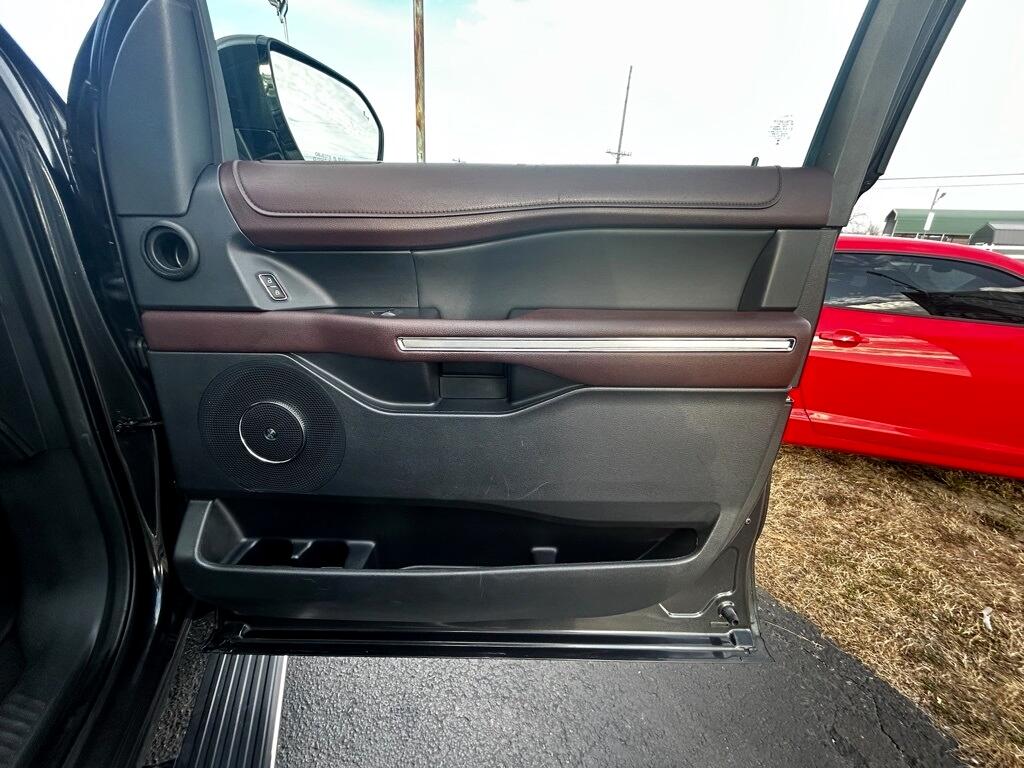 Ford Expedition MAX Limited 4WD 2024