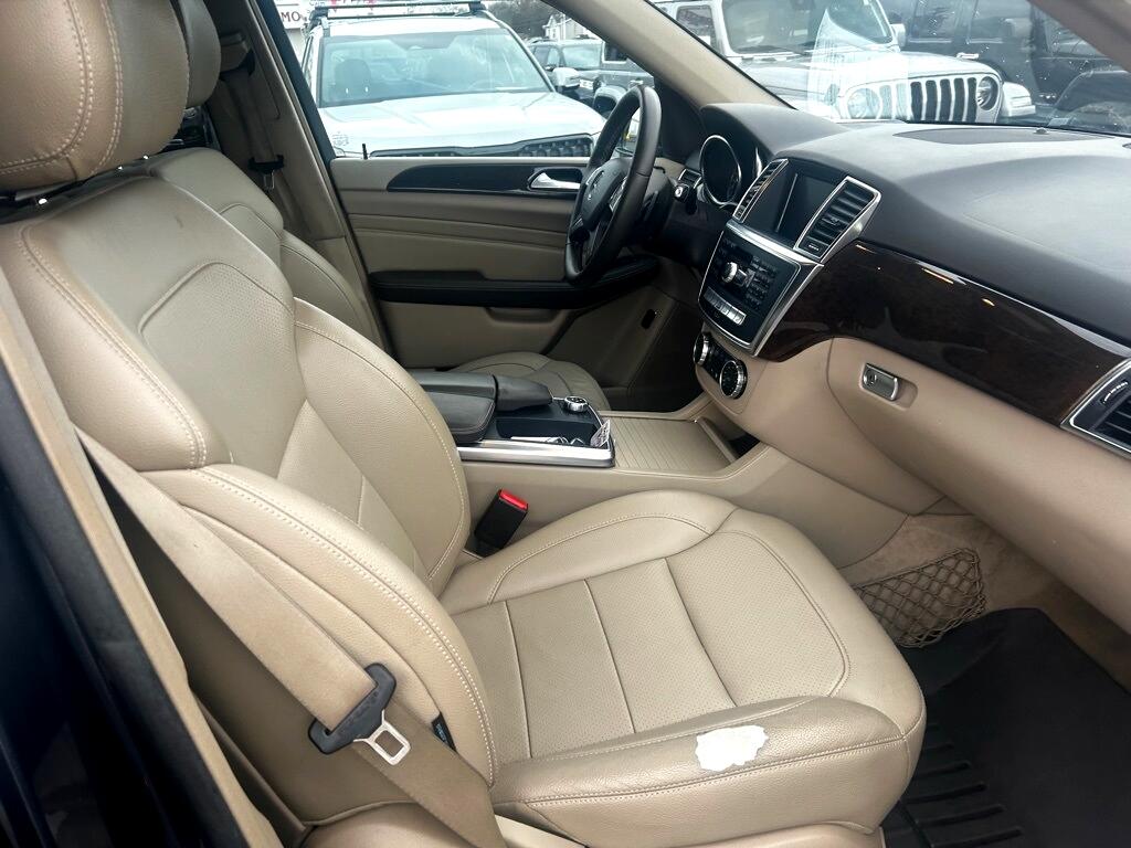 Mercedes-Benz M-Class ML350 4MATIC 2013