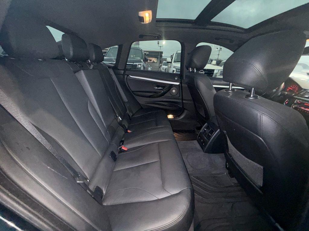 BMW 3-Series Gran Turismo 335i xDrive 2016