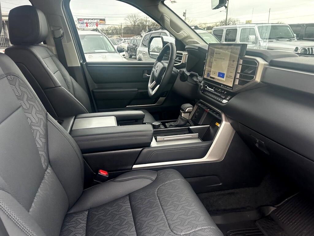 Toyota Sequoia TRD Pro 4WD 2024