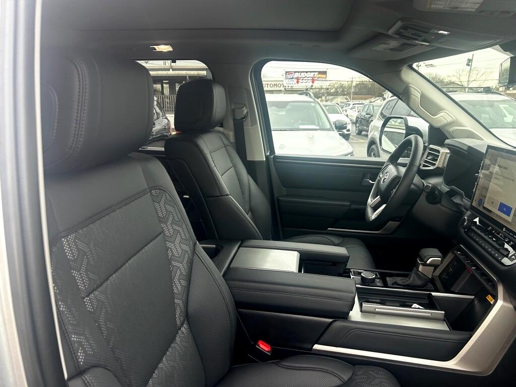 Toyota Sequoia TRD Pro 4WD 2024