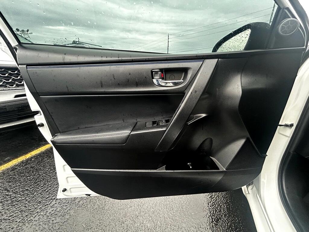 Toyota Corolla SE 6M 2017