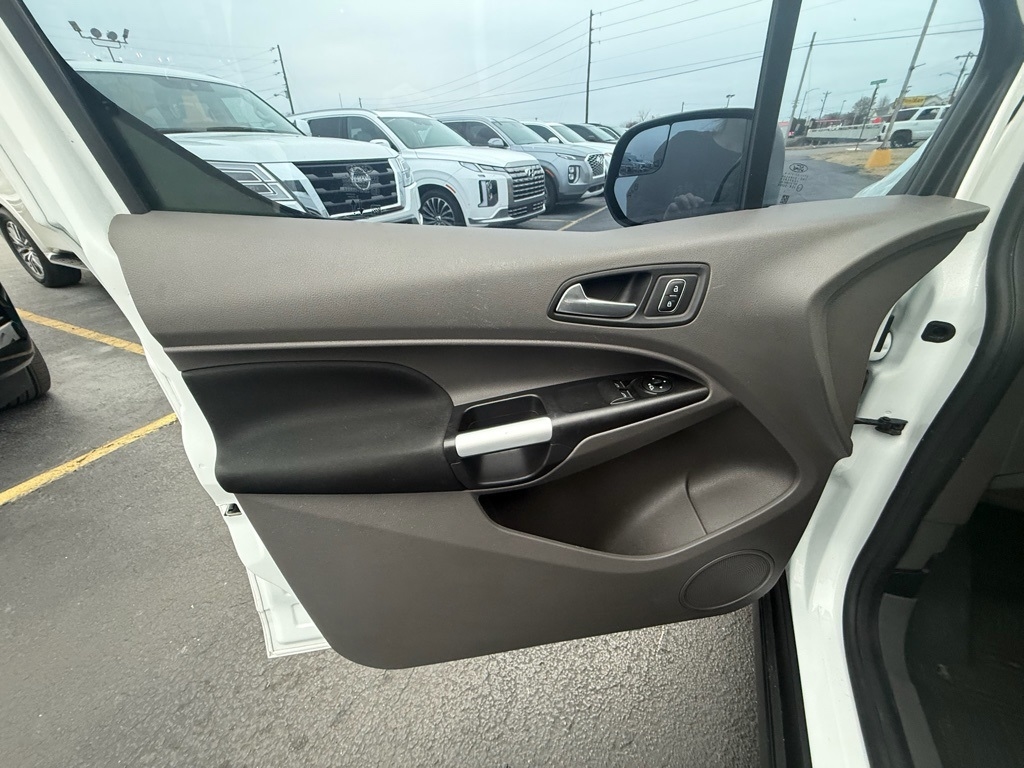 Ford Transit Connect Cargo Van XLT LWB 2022