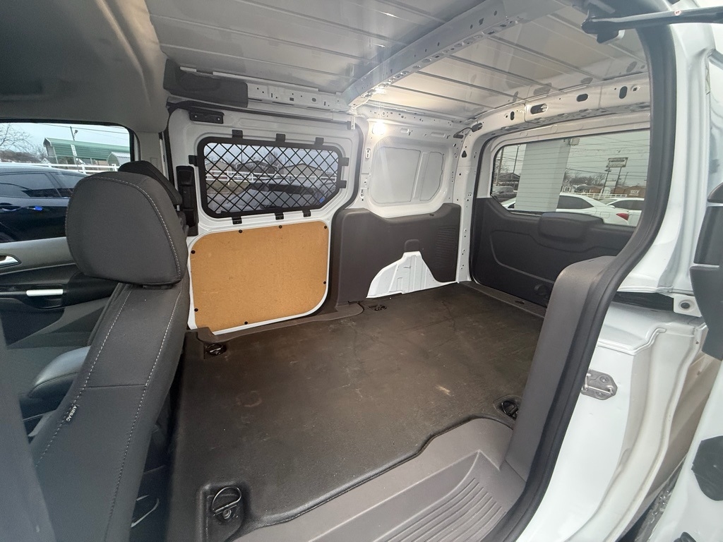 Ford Transit Connect Cargo Van XLT LWB 2022