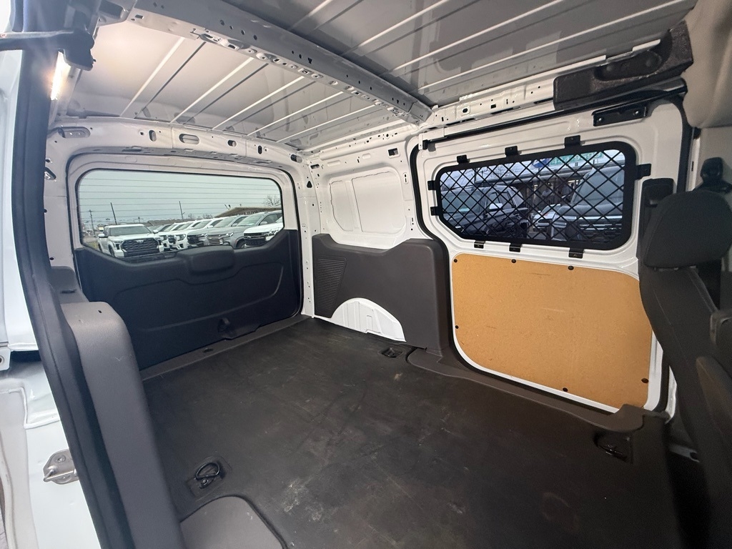 Ford Transit Connect Cargo Van XLT LWB 2022