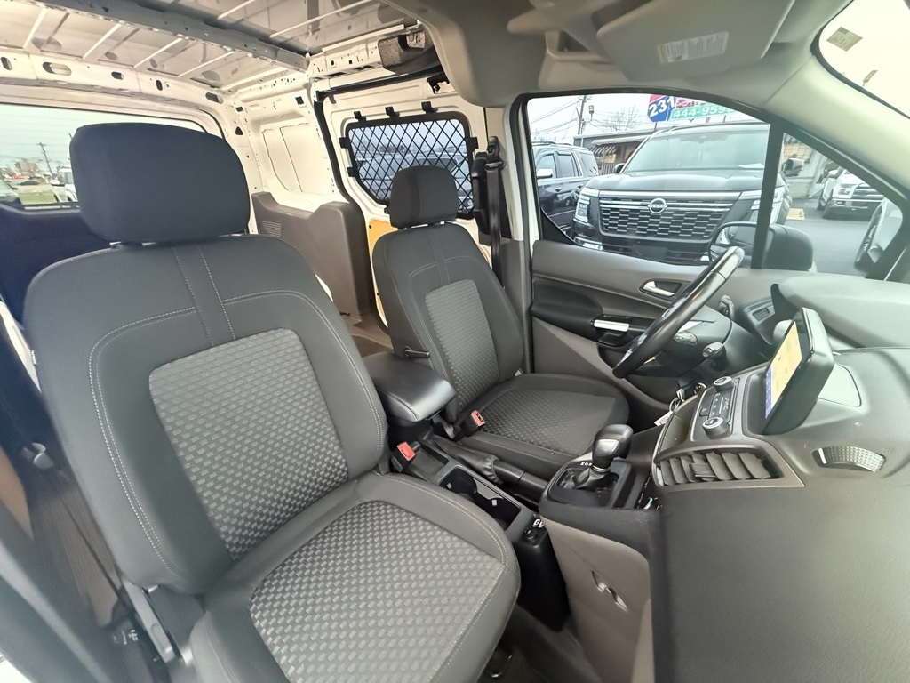 Ford Transit Connect Cargo Van XLT LWB 2022