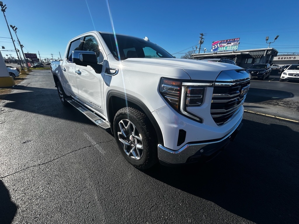 2024 GMC Sierra 1500 SLT Crew Cab 4WD