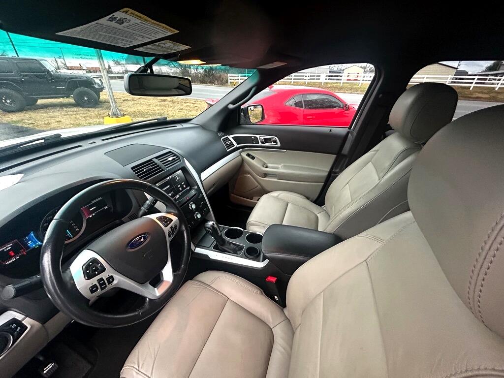 Ford Explorer XLT FWD 2014