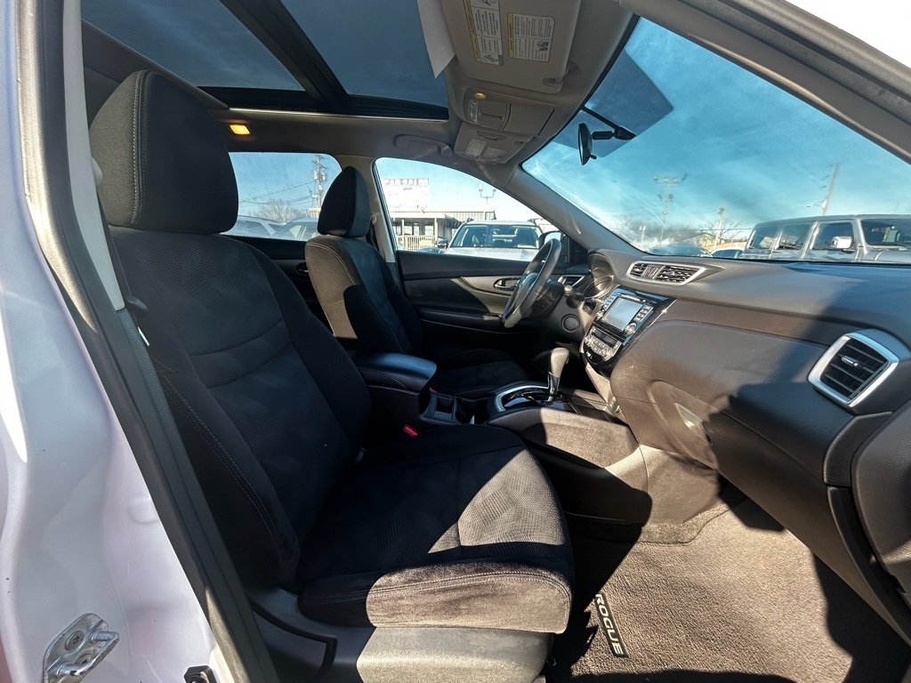 Nissan Rogue SV 2WD 2014