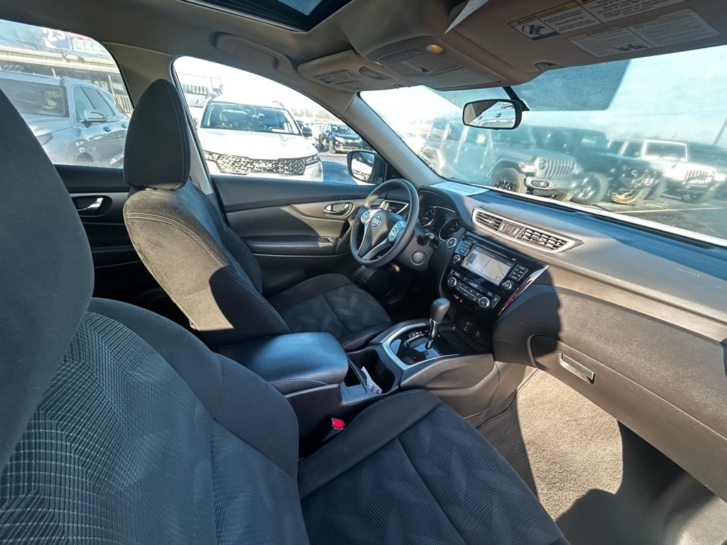 Nissan Rogue SV 2WD 2014