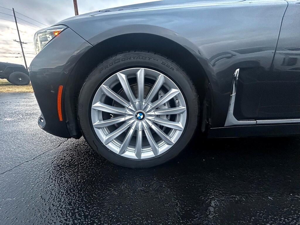 BMW 7-Series 740i xDrive 2022