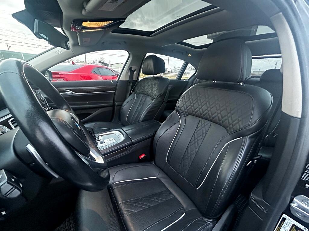 BMW 7-Series 740i xDrive 2022