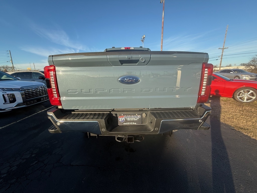 Ford F-250 SD XL Crew Cab 4WD 2023