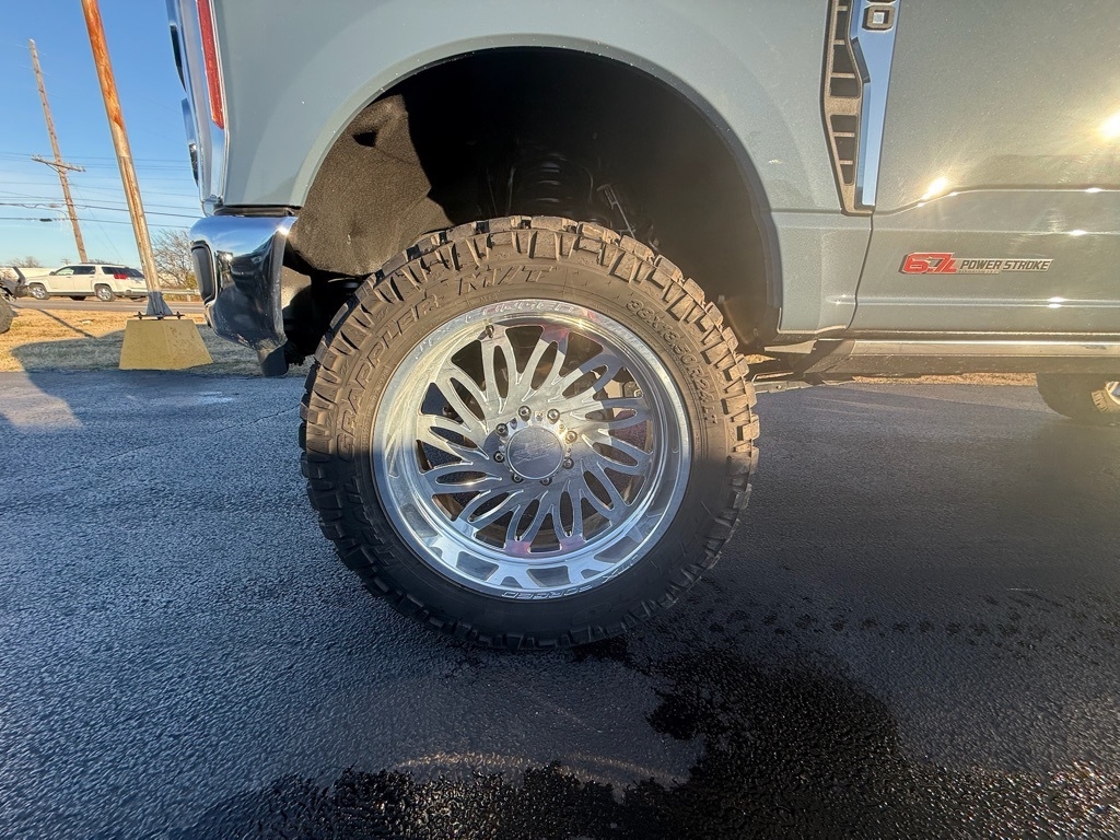 Ford F-250 SD XL Crew Cab 4WD 2023