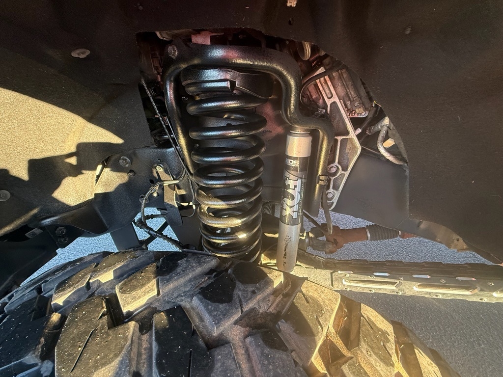 Ford F-250 SD XL Crew Cab 4WD 2023