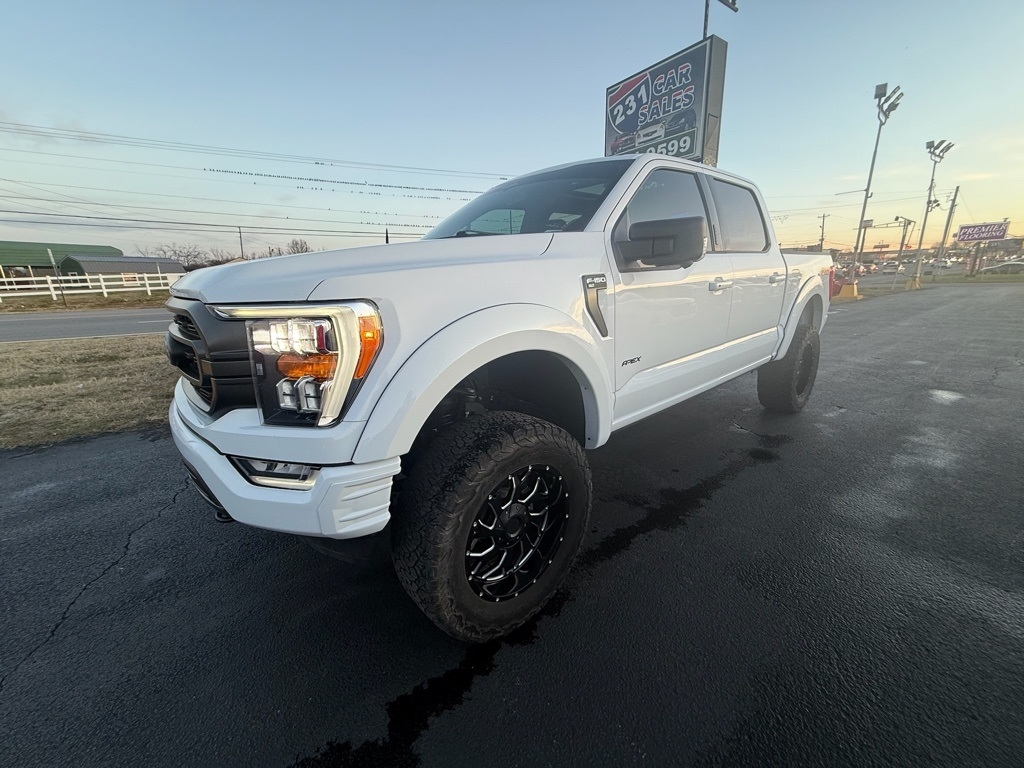 Ford F-150 XLT SuperCrew 5.5-ft. Bed 4WD 2023