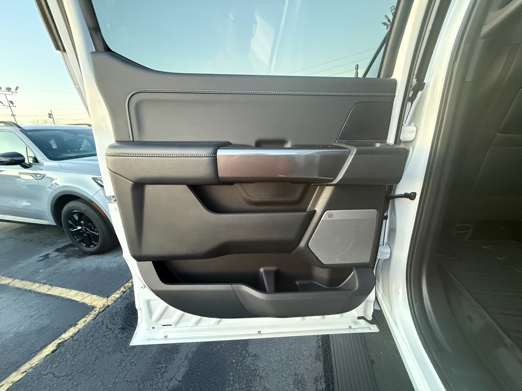 Ford F-150 XLT SuperCrew 5.5-ft. Bed 4WD 2023