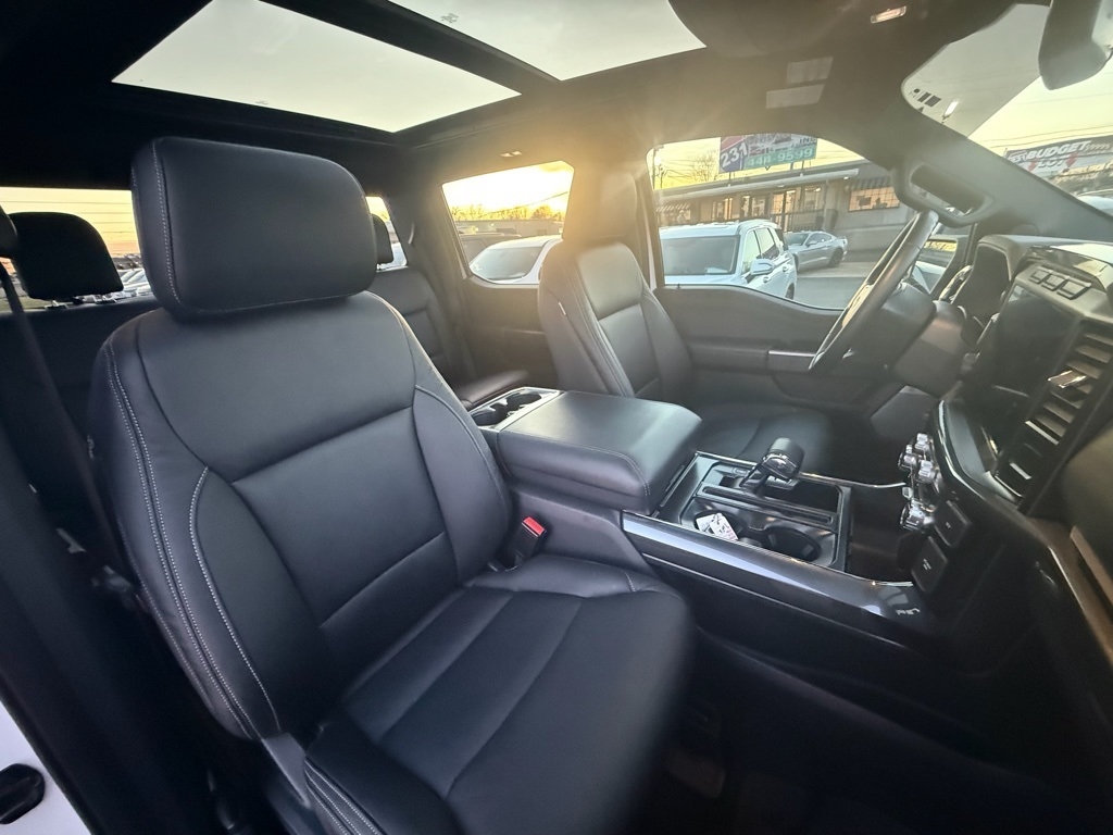 Ford F-150 XLT SuperCrew 5.5-ft. Bed 4WD 2023