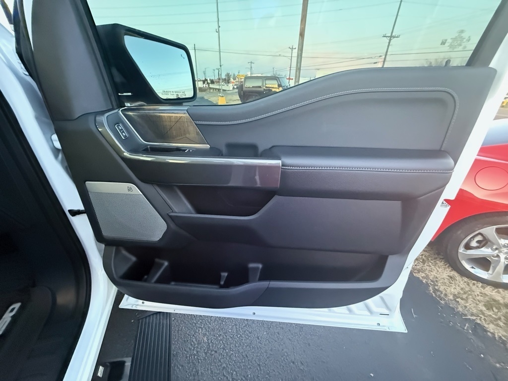 Ford F-150 XLT SuperCrew 5.5-ft. Bed 4WD 2023