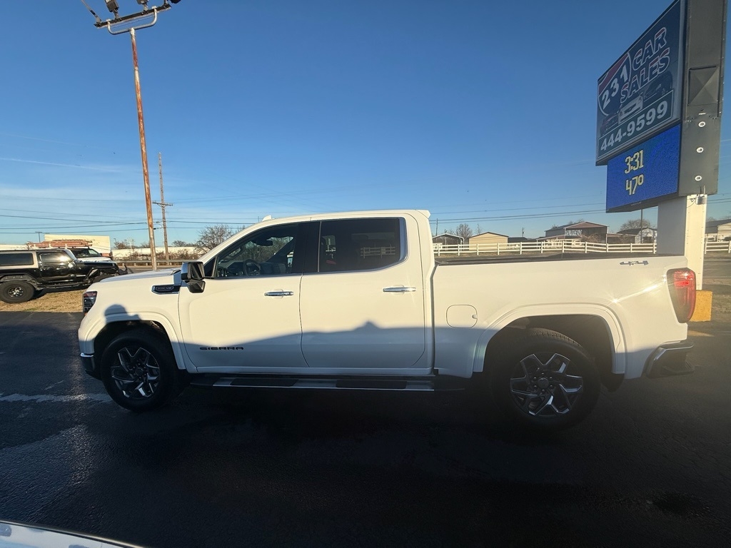 GMC Sierra 1500 SLT Crew Cab 4WD 2025