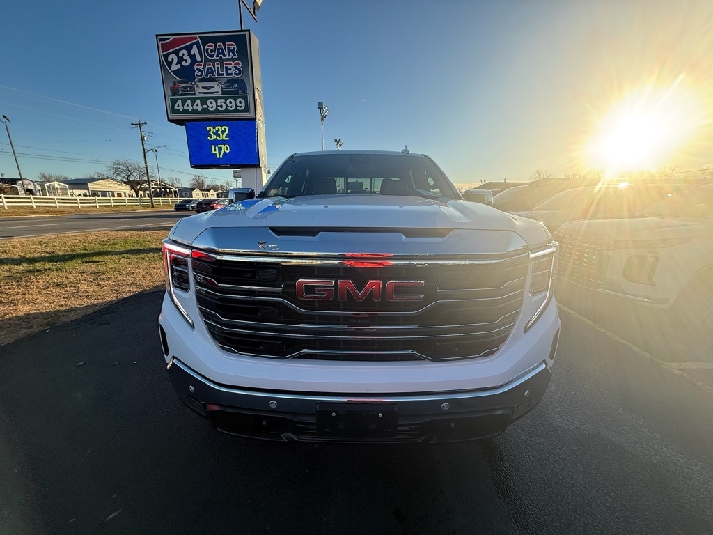 GMC Sierra 1500 SLT Crew Cab 4WD 2025