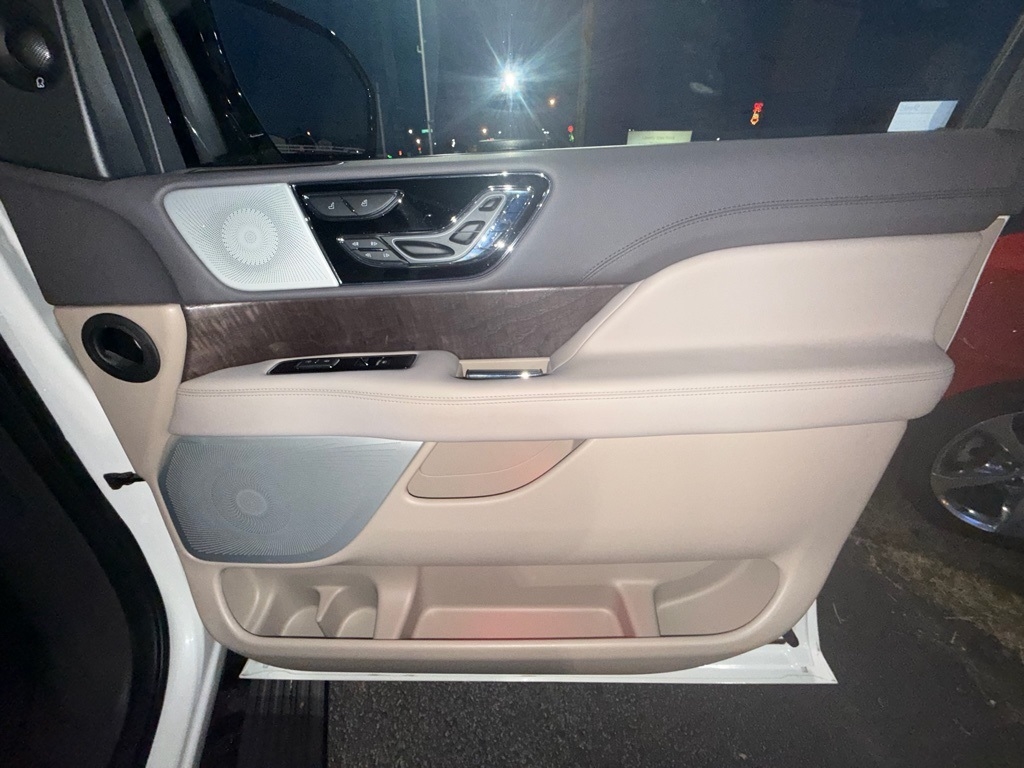 Lincoln Navigator L Reserve 2024