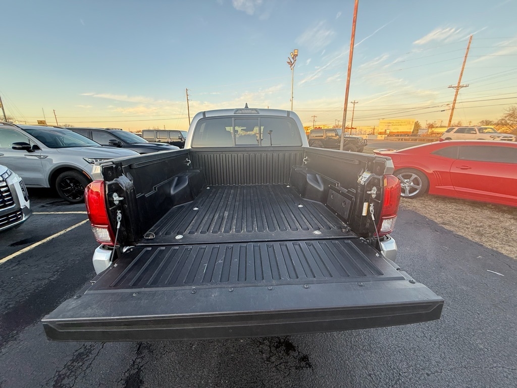 Toyota Tacoma SR5 Double Cab Long Bed V6 6AT 4WD 2023