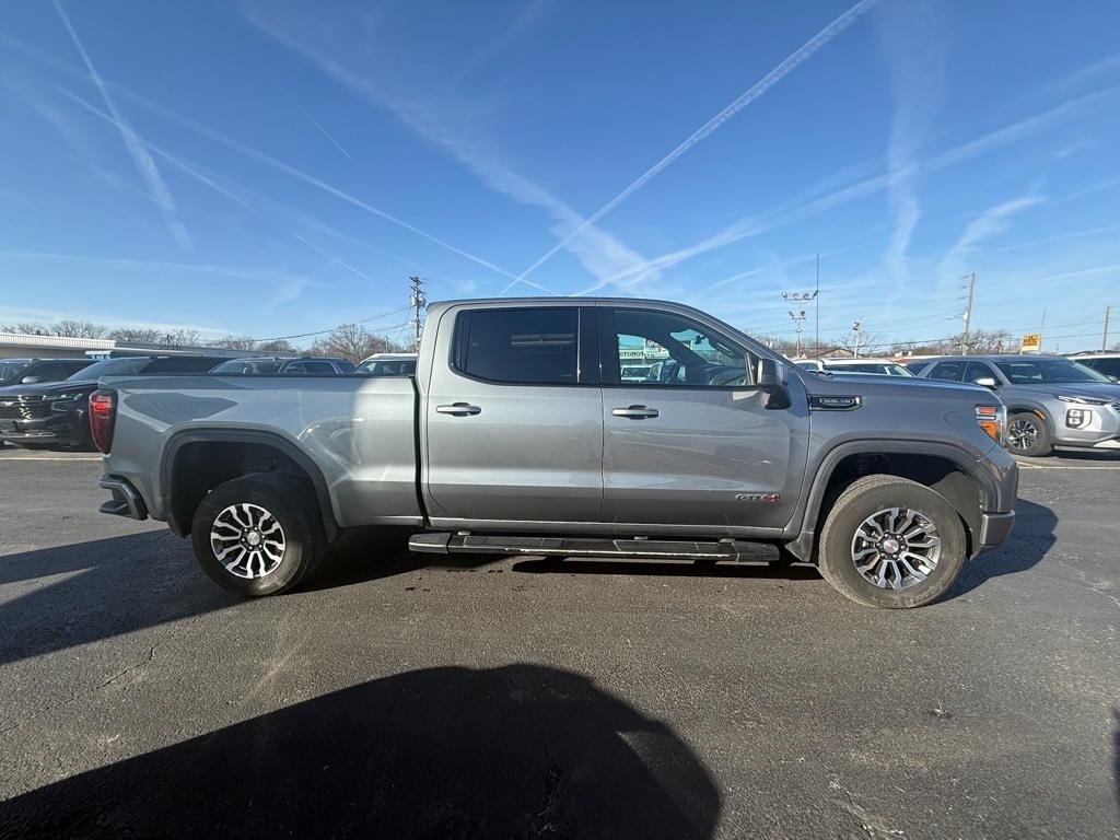 GMC Sierra 1500 AT4 Crew Cab Long Box 4WD 2020