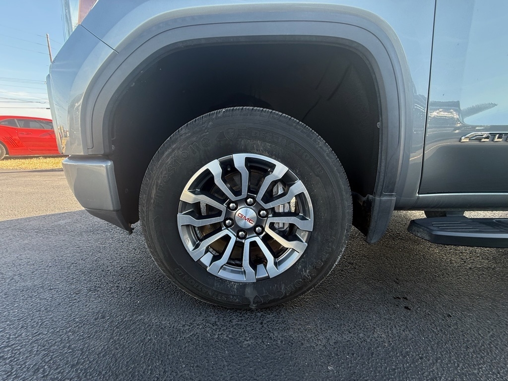 GMC Sierra 1500 AT4 Crew Cab Long Box 4WD 2020