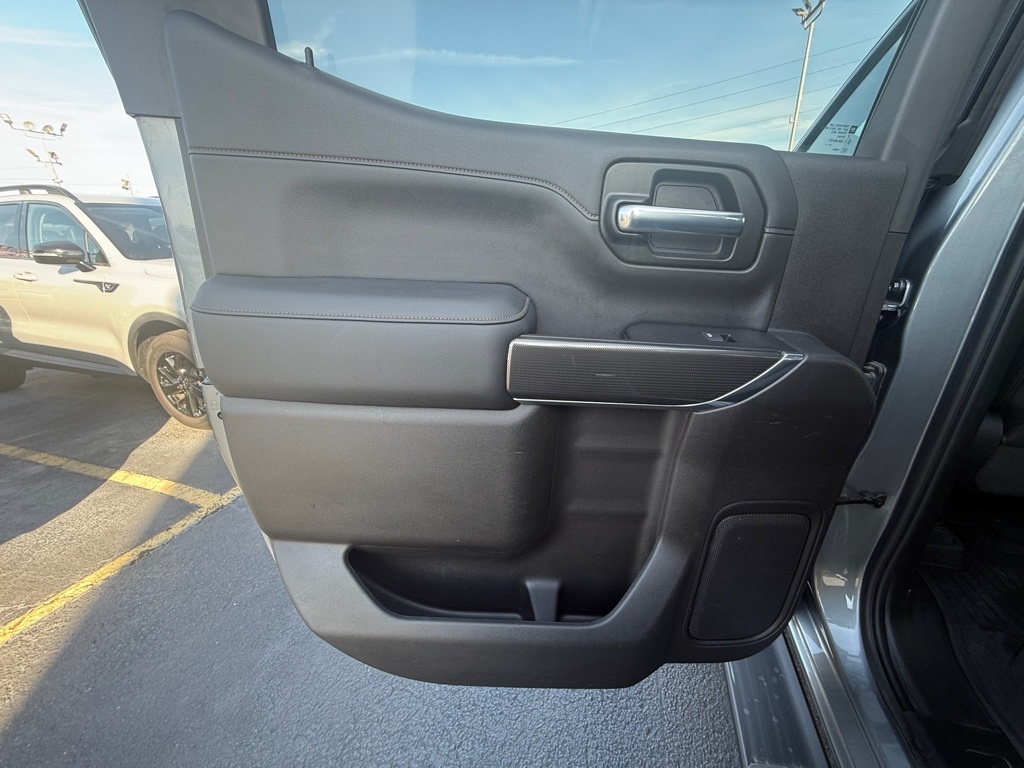 GMC Sierra 1500 AT4 Crew Cab Long Box 4WD 2020