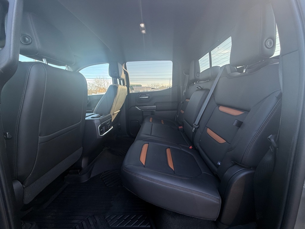 GMC Sierra 1500 AT4 Crew Cab Long Box 4WD 2020