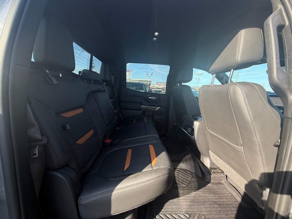 GMC Sierra 1500 AT4 Crew Cab Long Box 4WD 2020