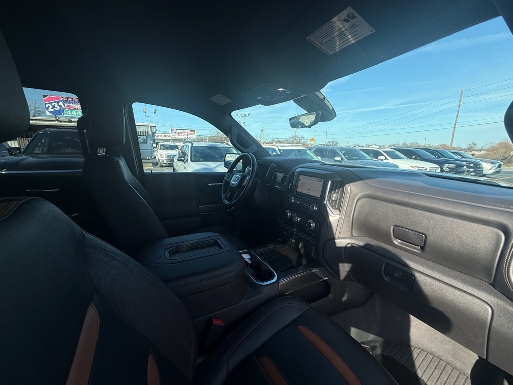 GMC Sierra 1500 AT4 Crew Cab Long Box 4WD 2020