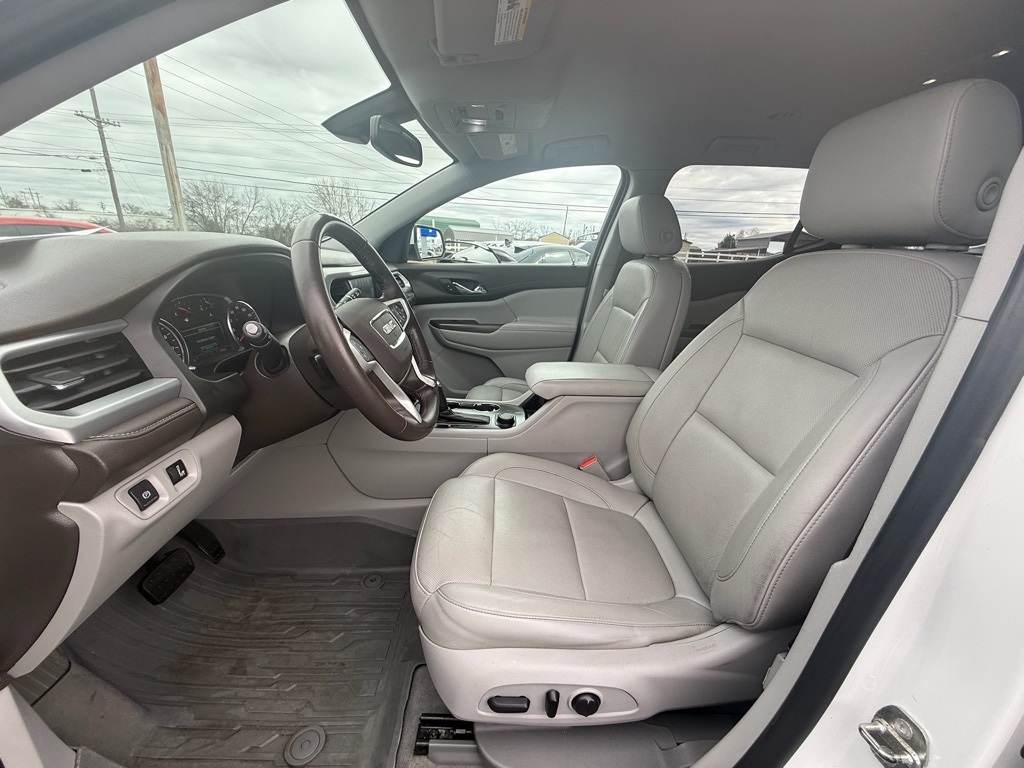 GMC Acadia SLT-1 FWD 2019