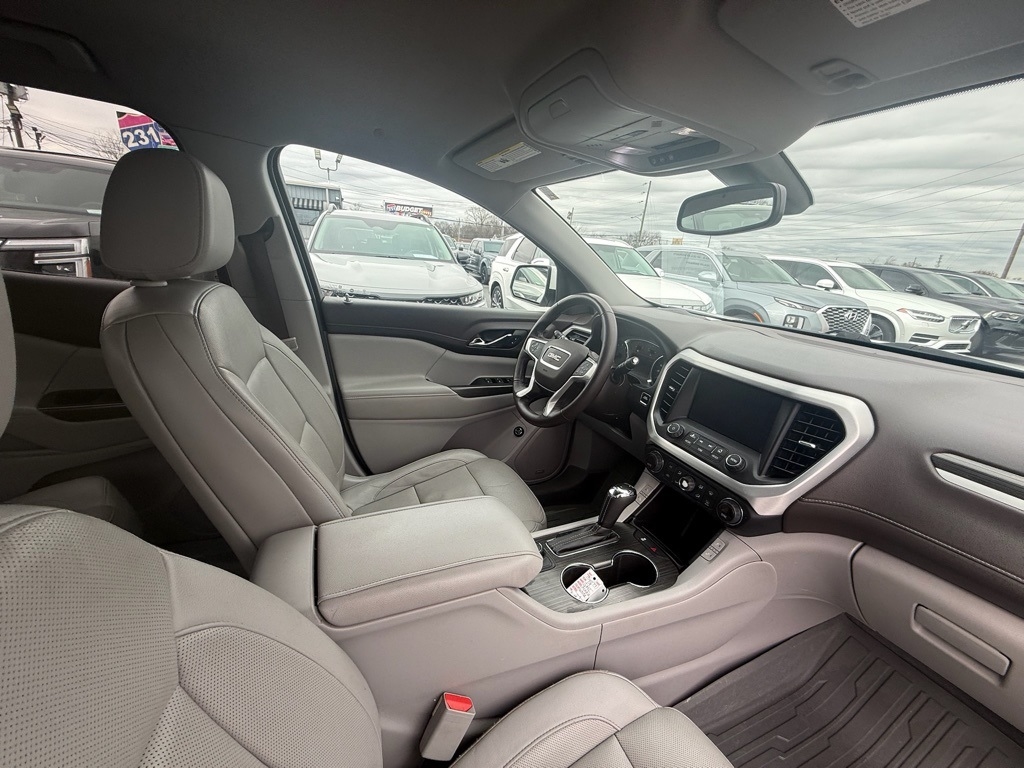 GMC Acadia SLT-1 FWD 2019