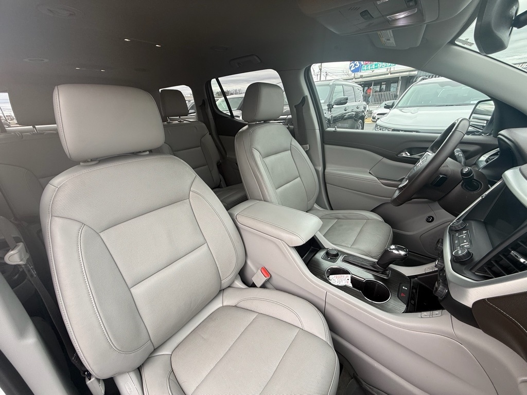 GMC Acadia SLT-1 FWD 2019